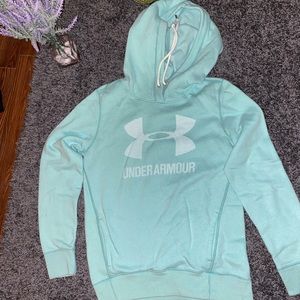 Under armour sweatshirt